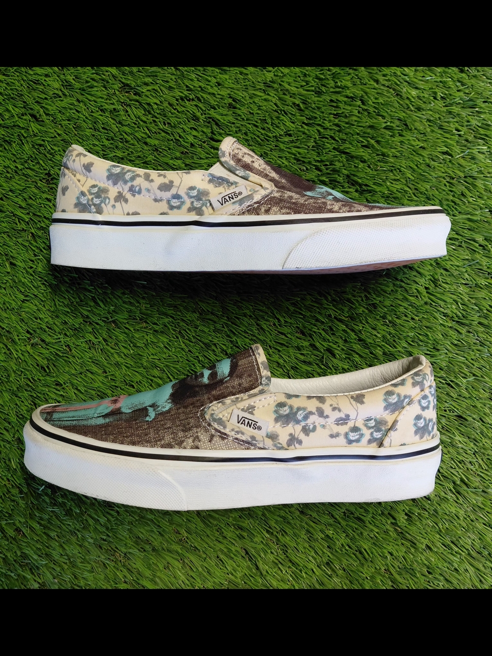 Vans Slip On House Of Terror The Shining Grady Twins Size US 5.5 Men Women 7 - Picture 4 of 10